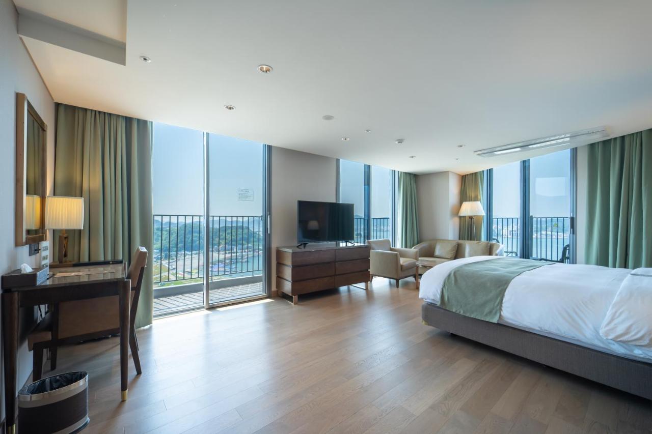 Stanford Hotel&Resort Tongyeong Phòng bức ảnh
