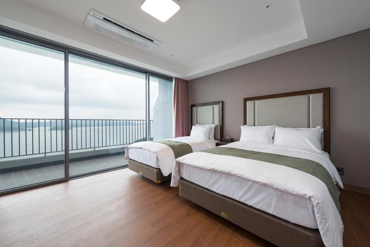 Stanford Hotel&Resort Tongyeong Phòng bức ảnh